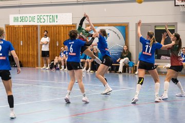 Bild 254 - wAJ HSG Kremperheide/Muensterdorf - HSG Herzhorn/Kollmar/Neuendorf : Ergebnis: 31:34